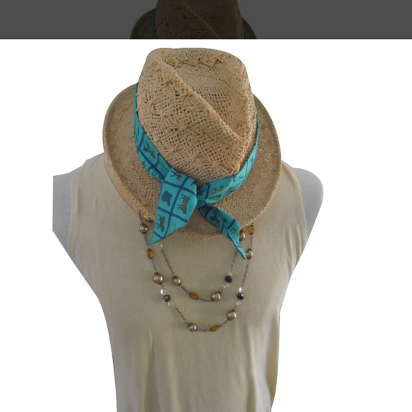 Chic Hermes Green Twilly Scarf  with Equestrian Print - Picture 5 of 8